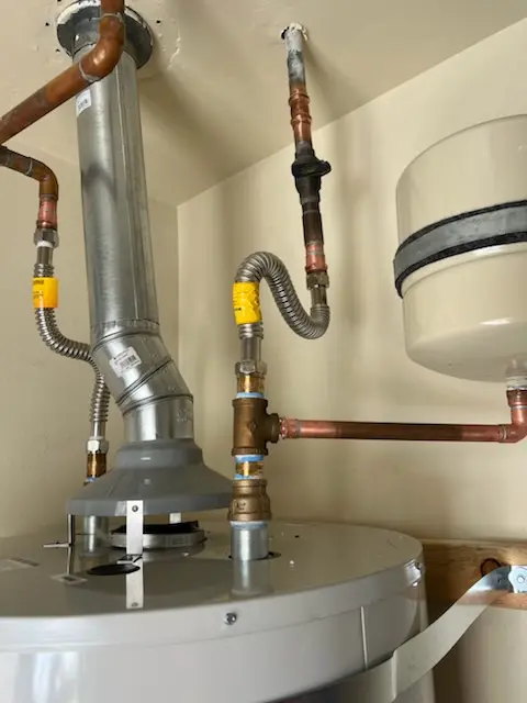 Water heater installation and plumbing repair in Kemblesville